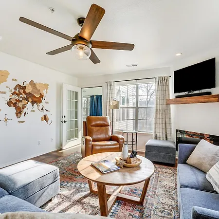 Branson Lakefront Condo With Sunroom And Lake Views!